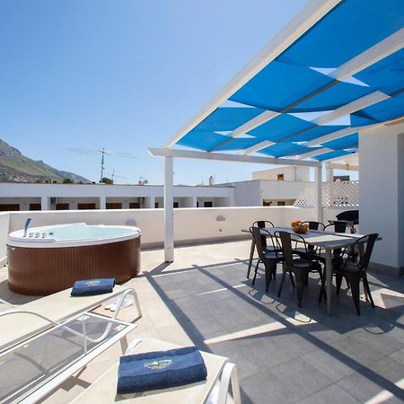 Itaca E Medea - Appartamenti Con Idromassaggio In Terrazza Сан-Вито-Ло-Капо Экстерьер фото