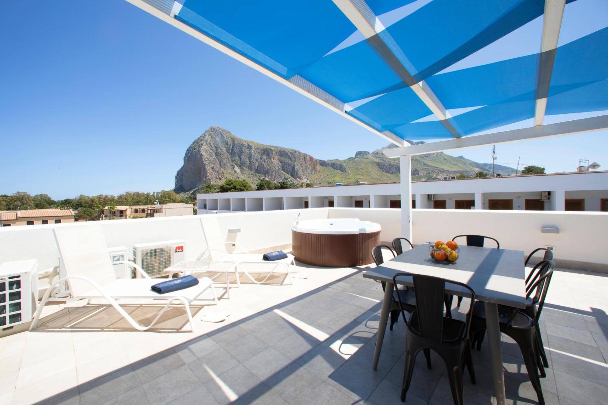 Itaca E Medea - Appartamenti Con Idromassaggio In Terrazza Сан-Вито-Ло-Капо Экстерьер фото